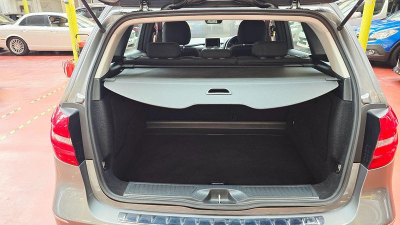 MERCEDES-BENZ B CLASS