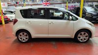 TOYOTA YARIS VERSO