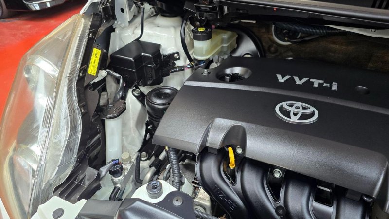 TOYOTA YARIS VERSO